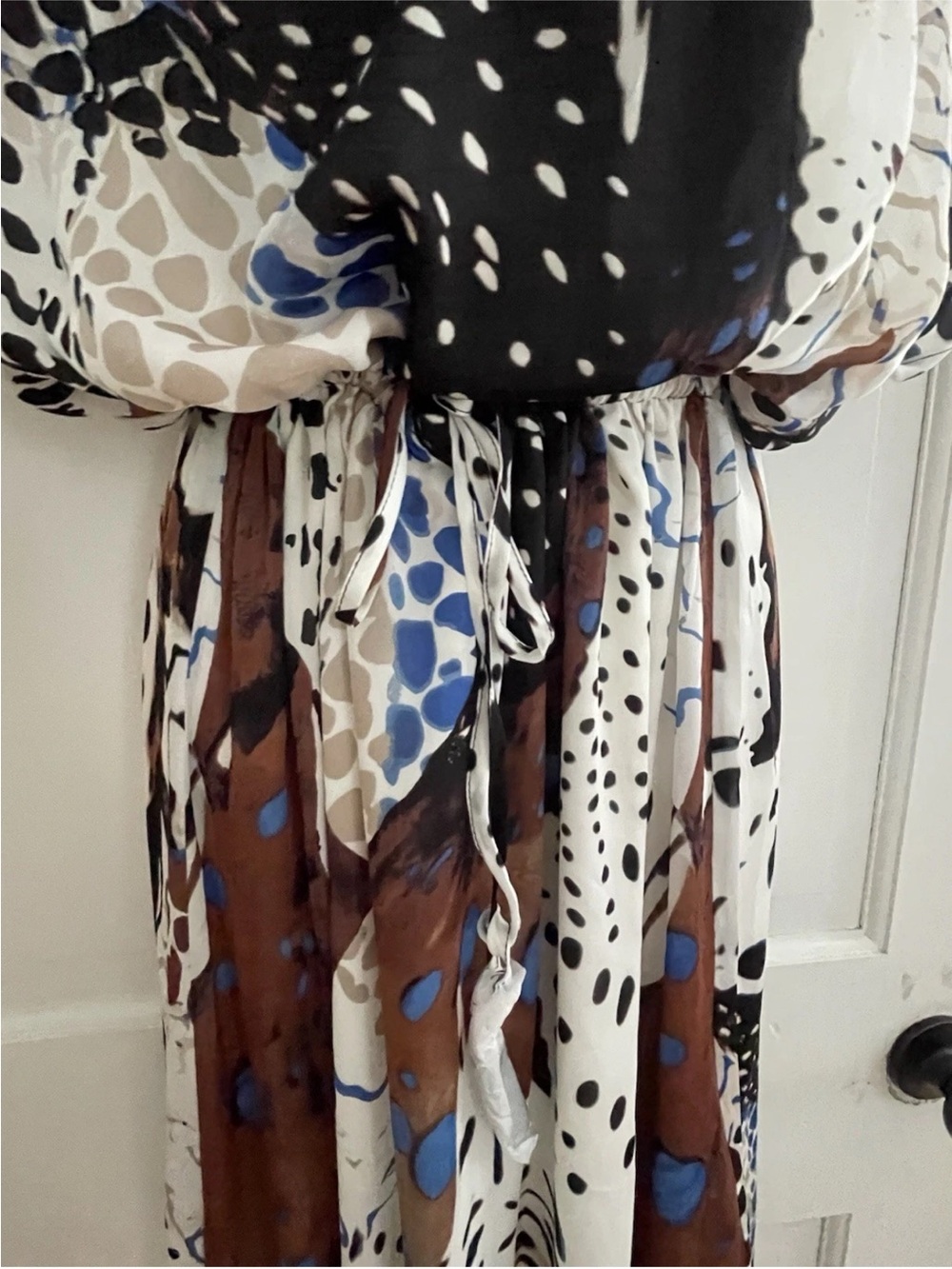 White House black market Animal Print V-Neck Maxi Dress in Cream, Black & Brown - Picture 2 of 13